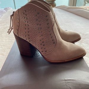 Vince Camuto Tippie Bootie NIB